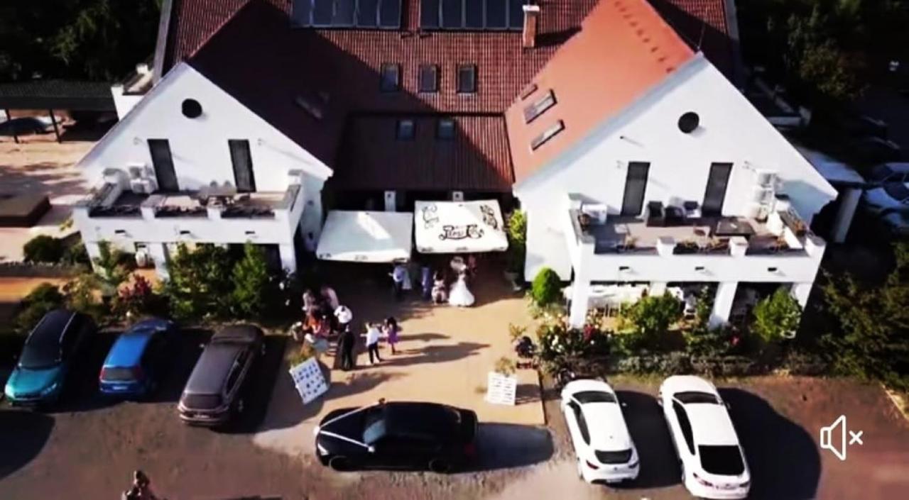 Bed & Breakfast Caballus Lovasmajor Panzio *